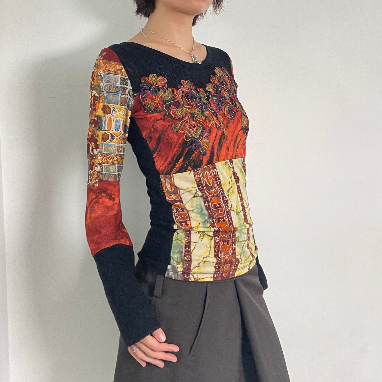 Save the Queen mesh top