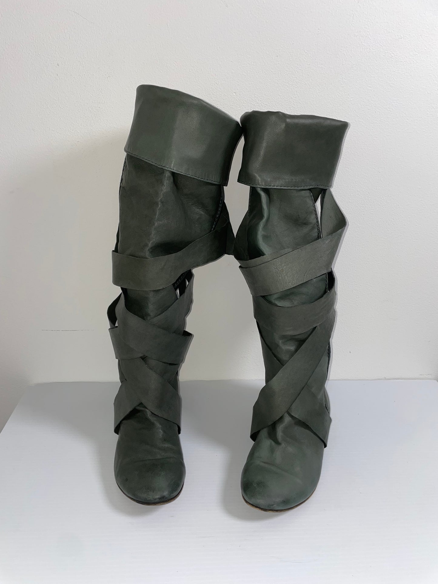 Chloe 2009 runway boots