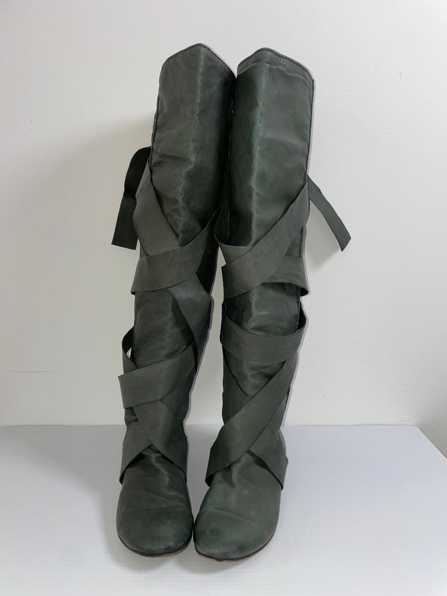 Chloe 2009 runway boots