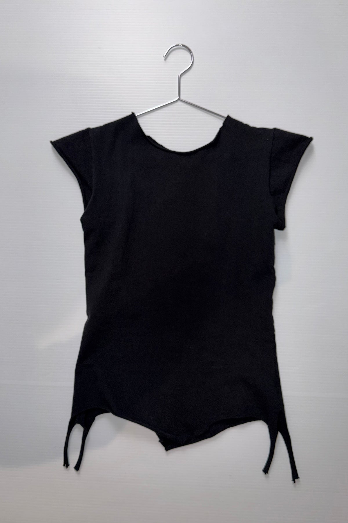 00s French Black Cap-Sleeve Top