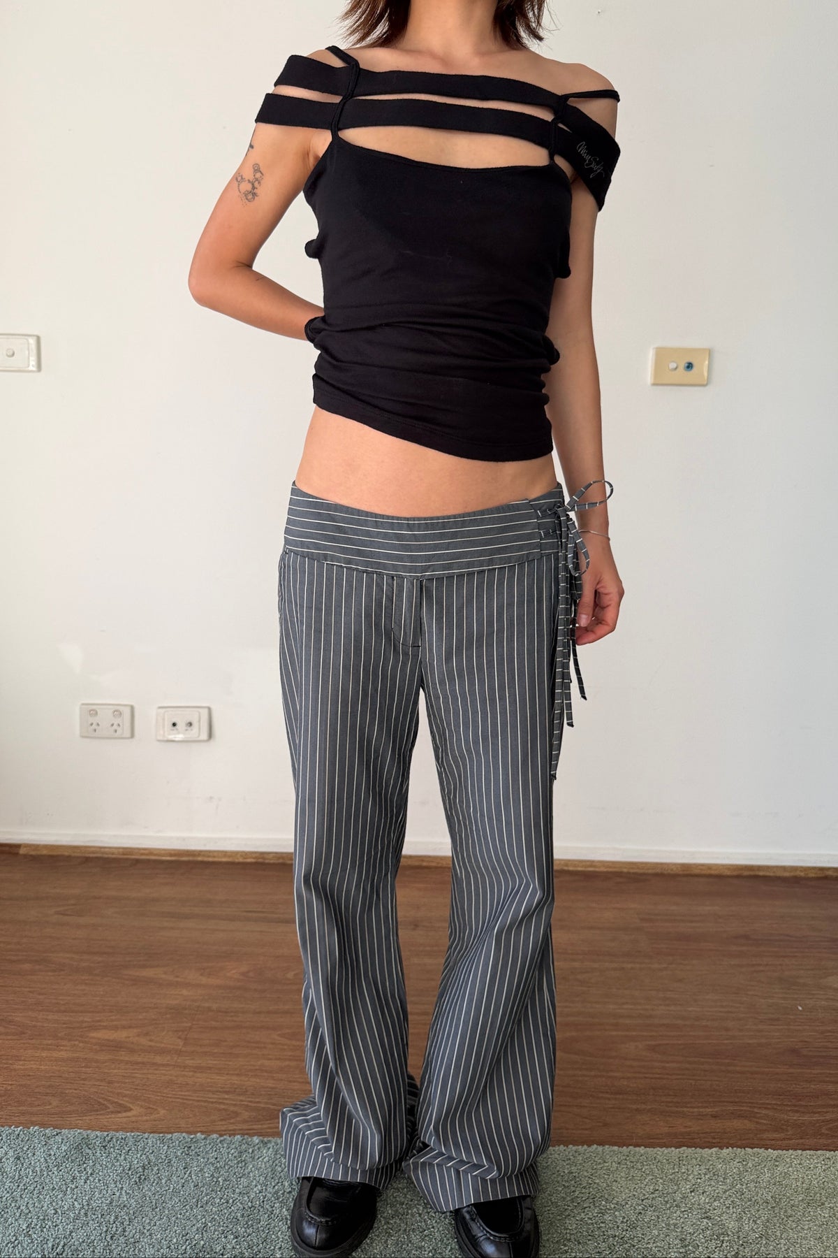 Sisley Pinstripe Trousers (M)