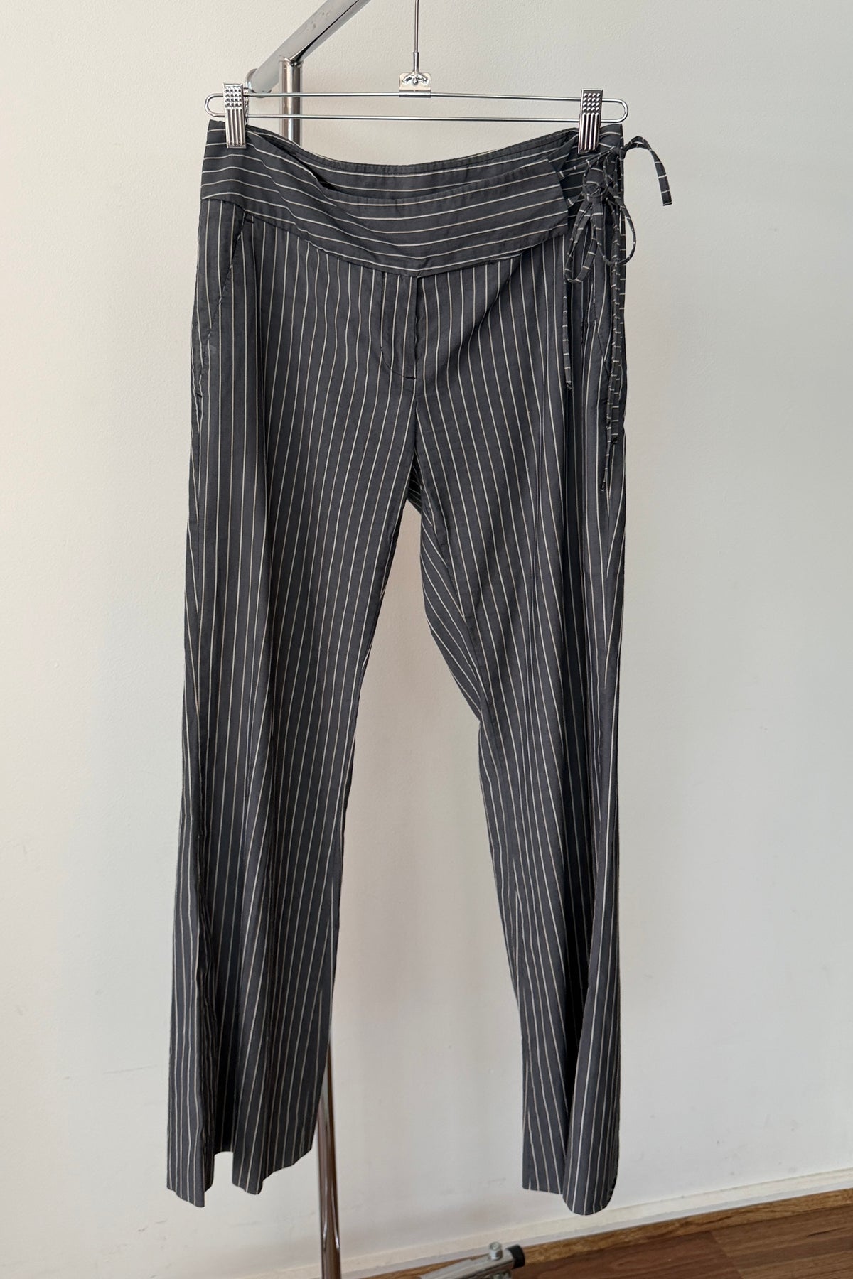 Sisley Pinstripe Trousers (M)