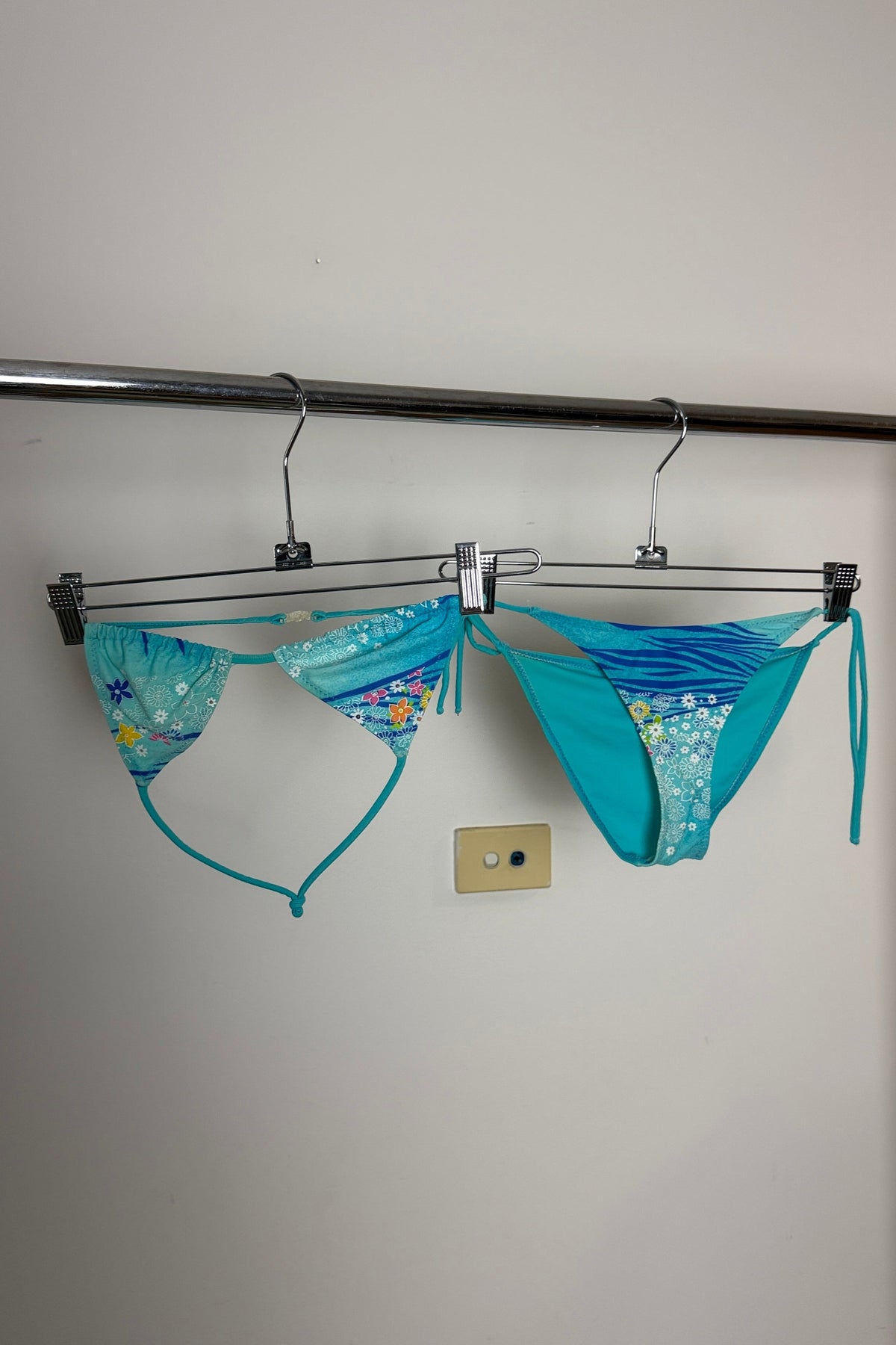 Floral Triangle Bikini (XS)